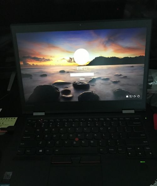 [系统教程]Win10输入PIN码后黑屏怎么办？